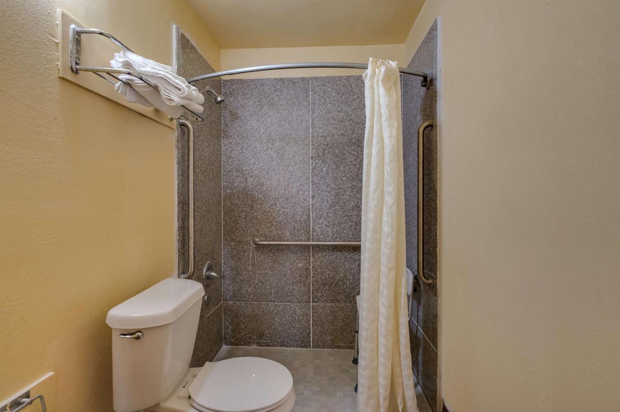 Rodeway Inn & Suites East Nowy Orlean Zewnętrze zdjęcie