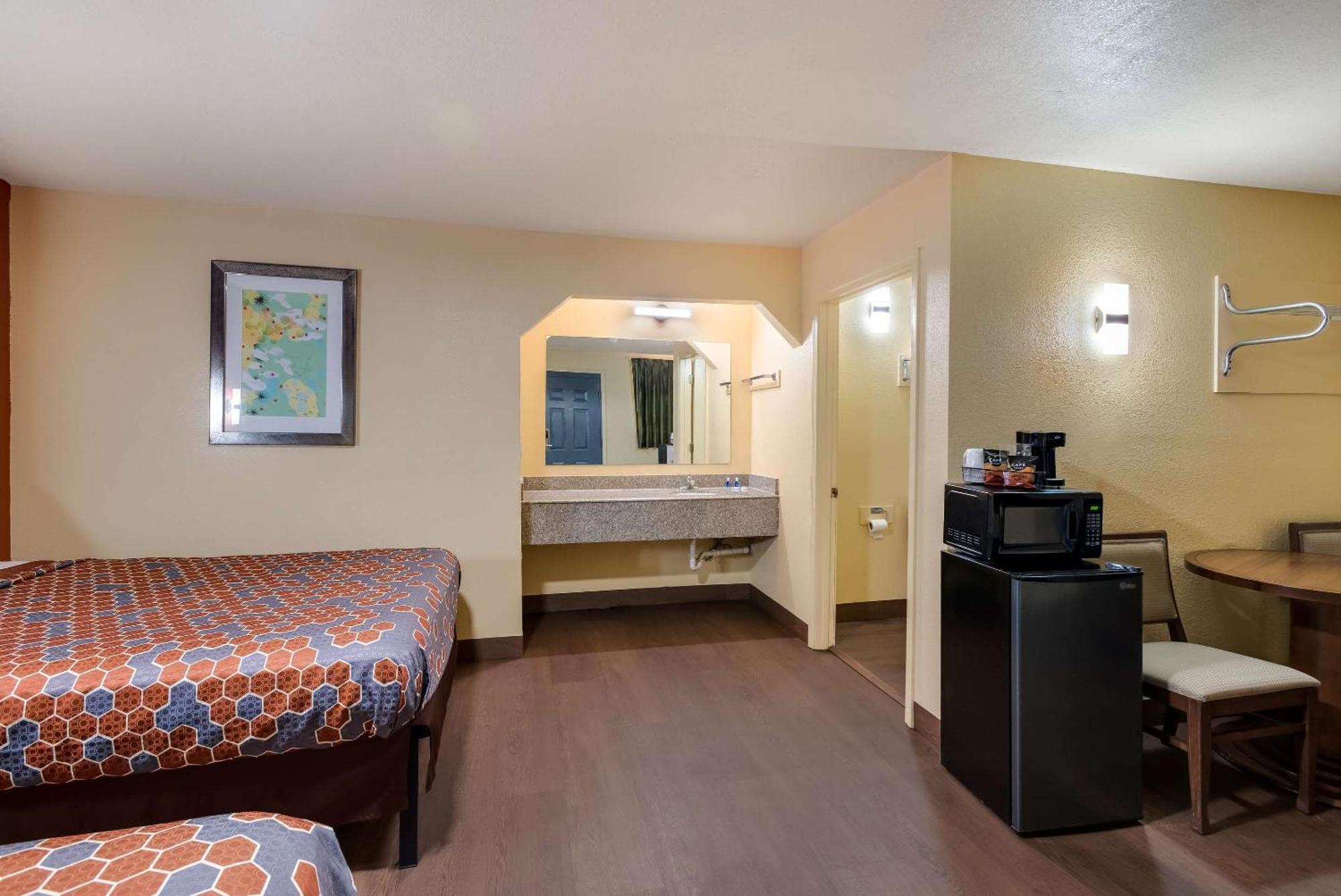 Rodeway Inn & Suites East Nowy Orlean Zewnętrze zdjęcie
